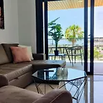 Sunset Waves Relax Apartment